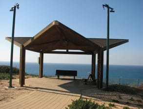 נתניה%20-%20טיילת%20המצוק%20,%20נתניה